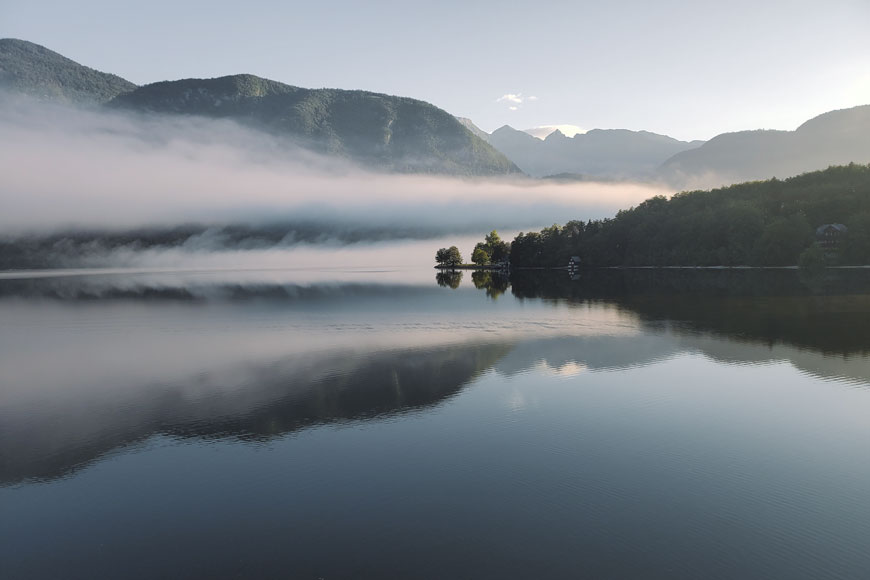 7 lake valley hike<br />
